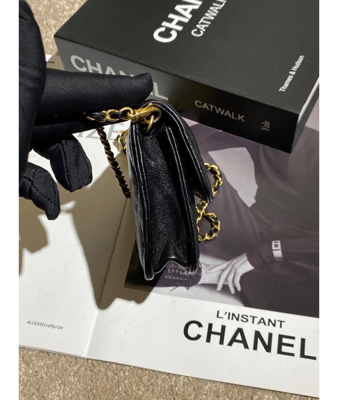 CHANEL Черная кожаная сумка через плечо, фото 3