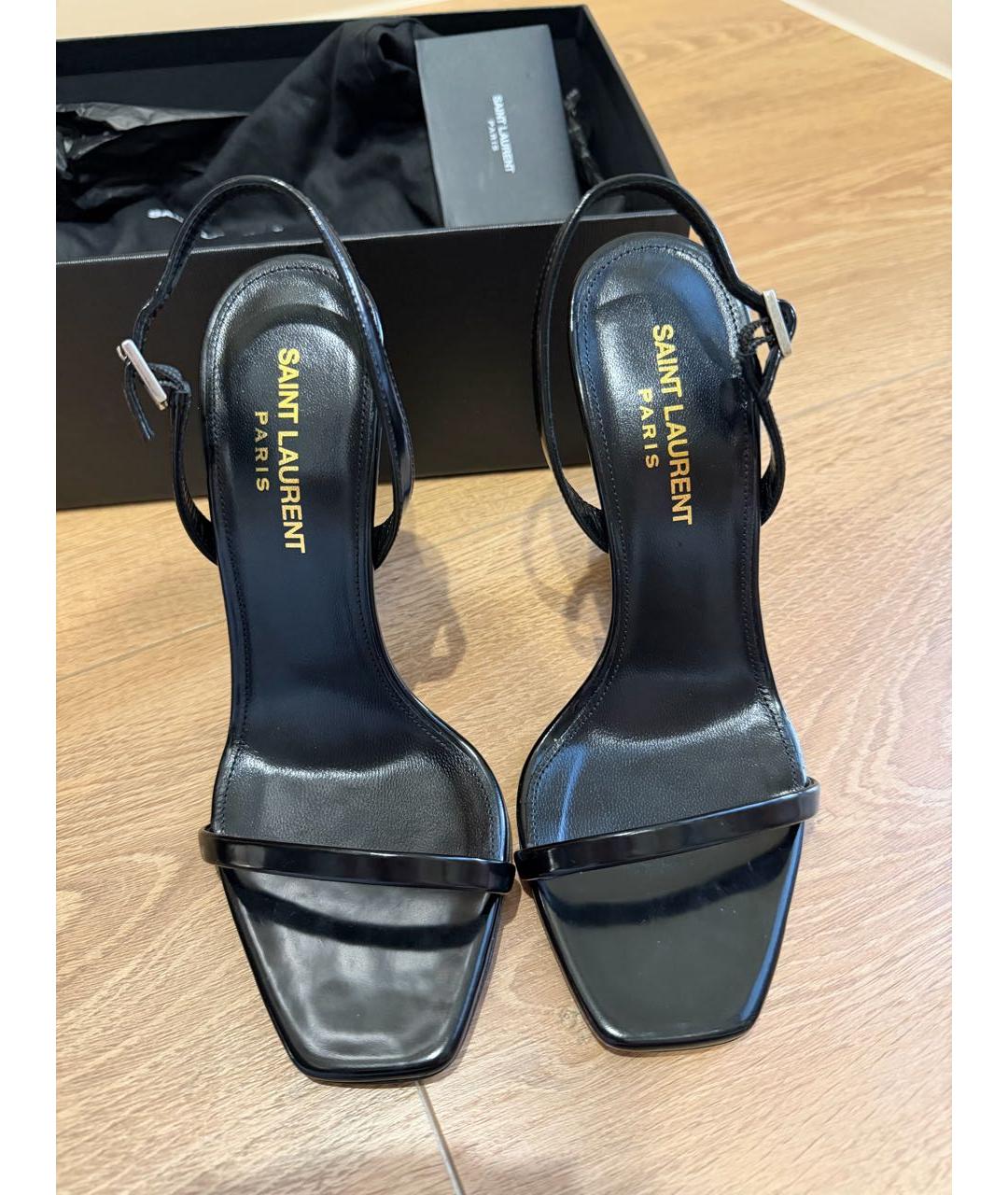SAINT LAURENT Черные босоножки из лакированной кожи, фото 2