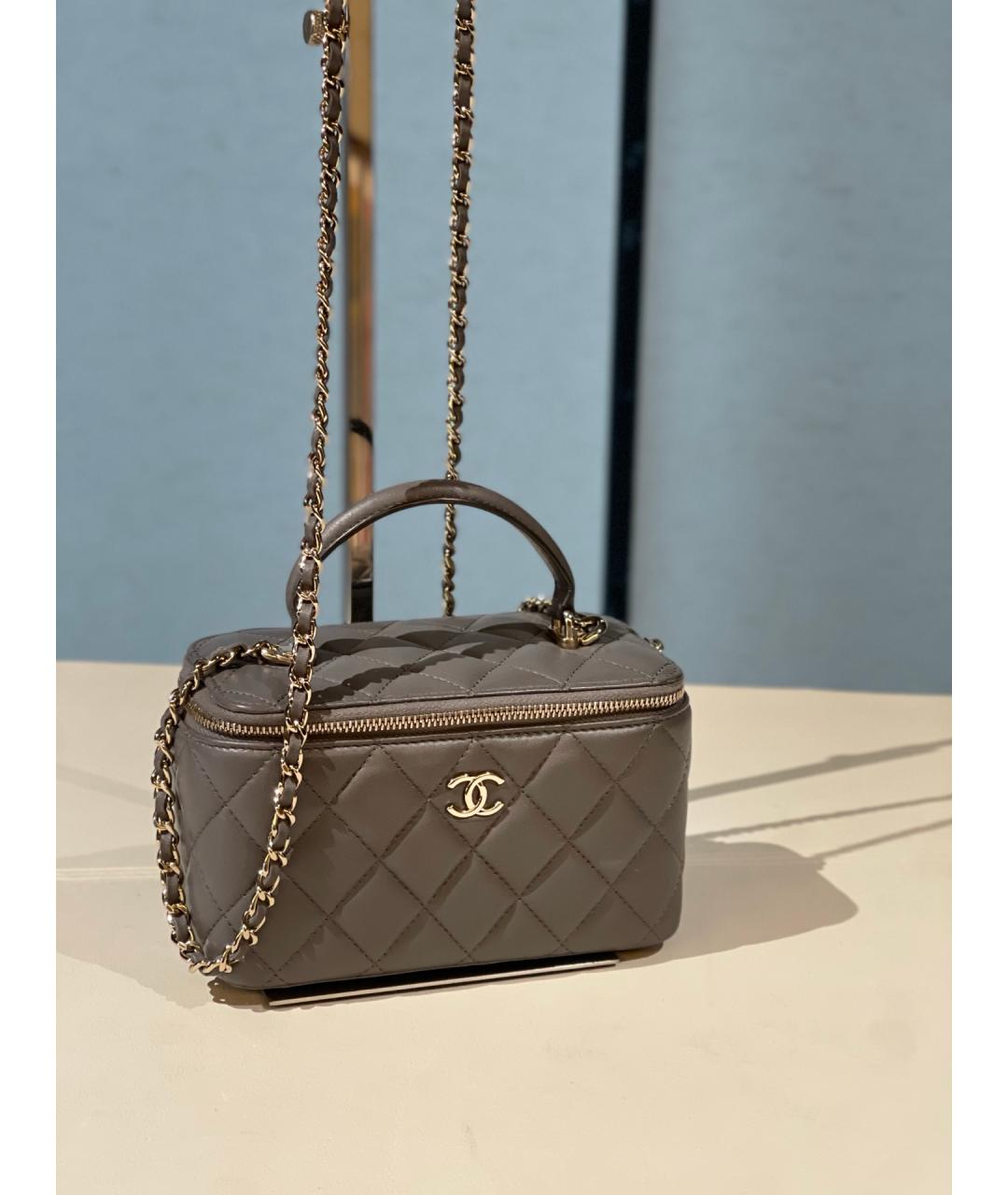 CHANEL Серая кожаная сумка через плечо, фото 3
