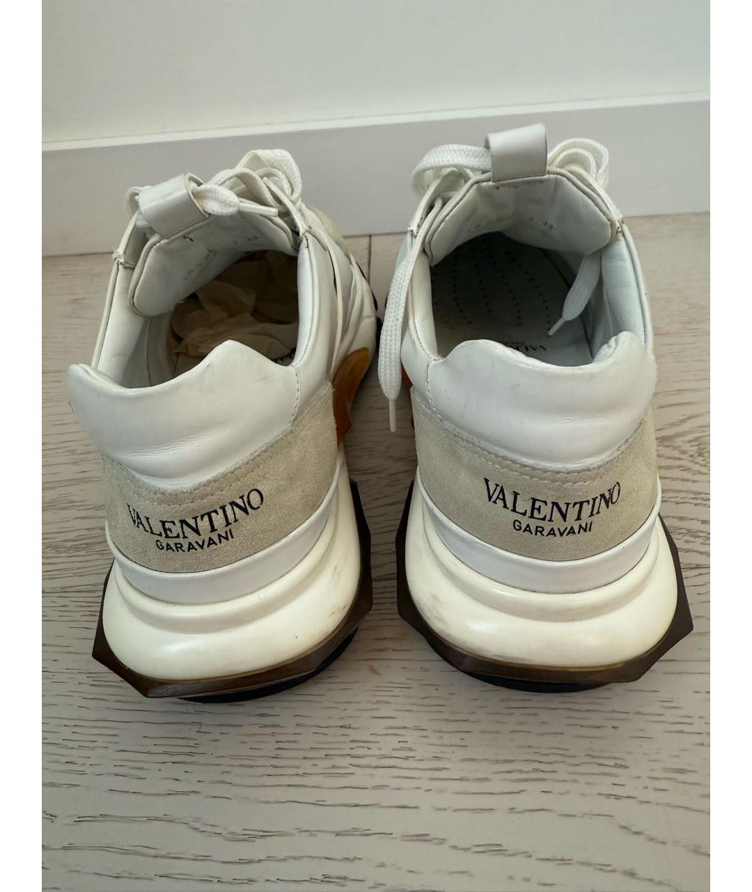 VALENTINO Белые кожаные низкие кроссовки / кеды, фото 4