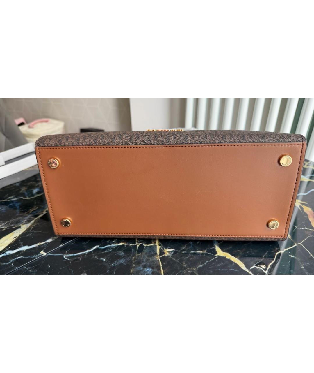 MICHAEL KORS Коричневая сумка с короткими ручками, фото 5