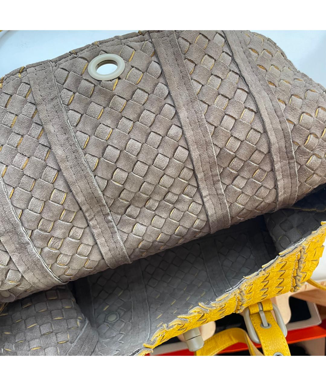 BOTTEGA VENETA Желтая кожаная сумка с короткими ручками, фото 5