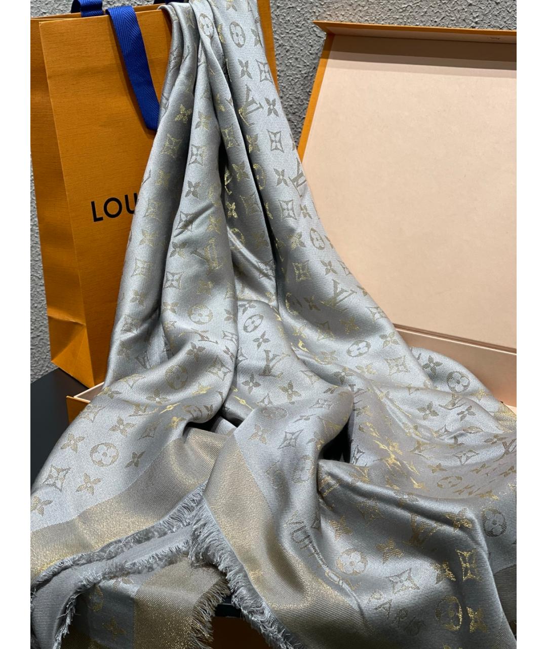 LOUIS VUITTON Серый платок, фото 6