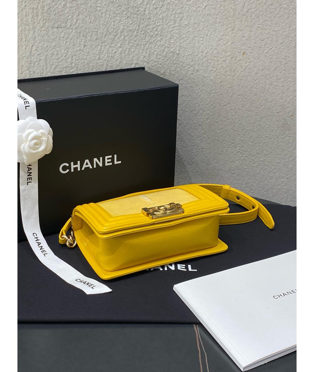 CHANEL Желтая кожаная сумка через плечо, фото 7