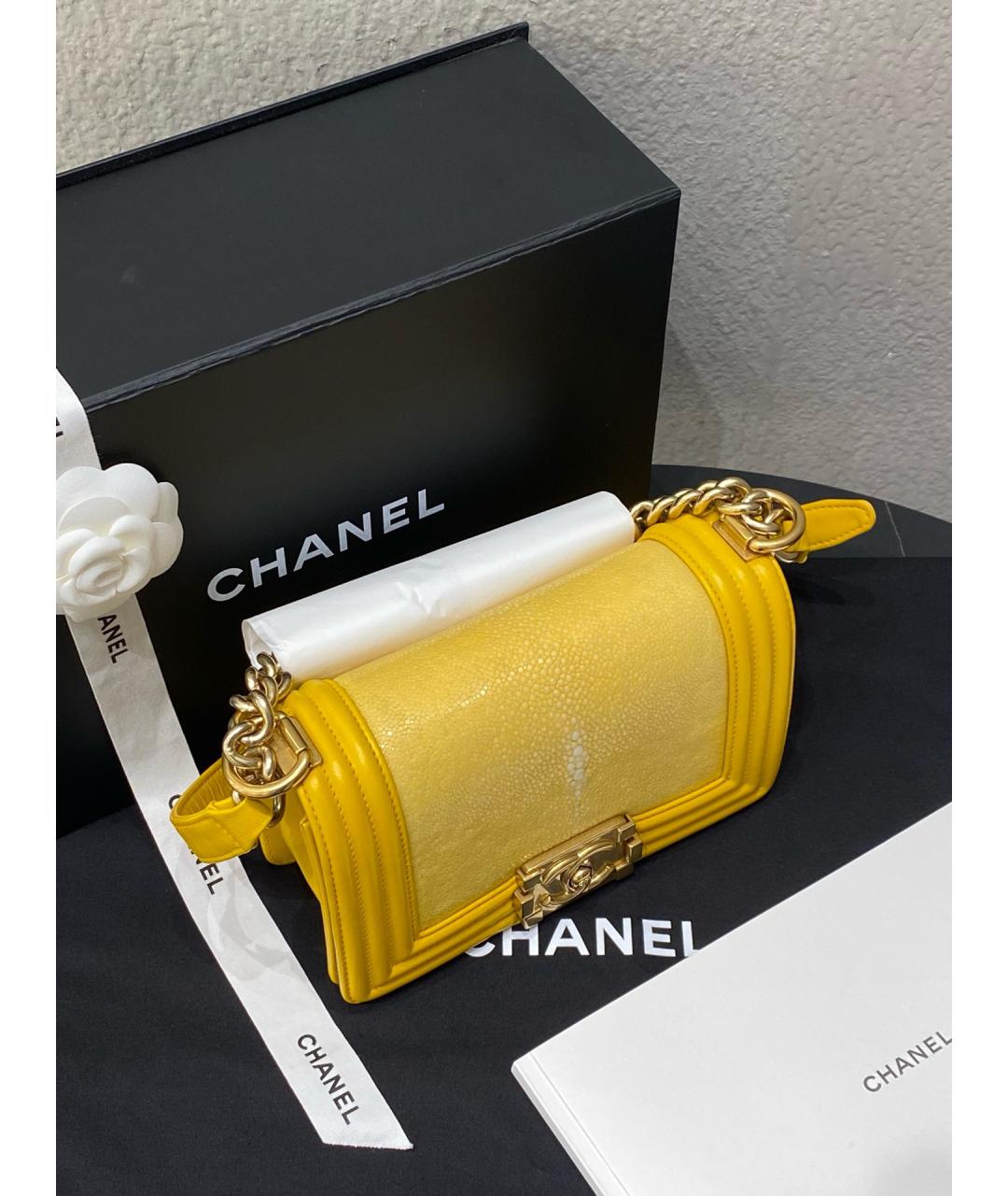 CHANEL Желтая кожаная сумка через плечо, фото 6