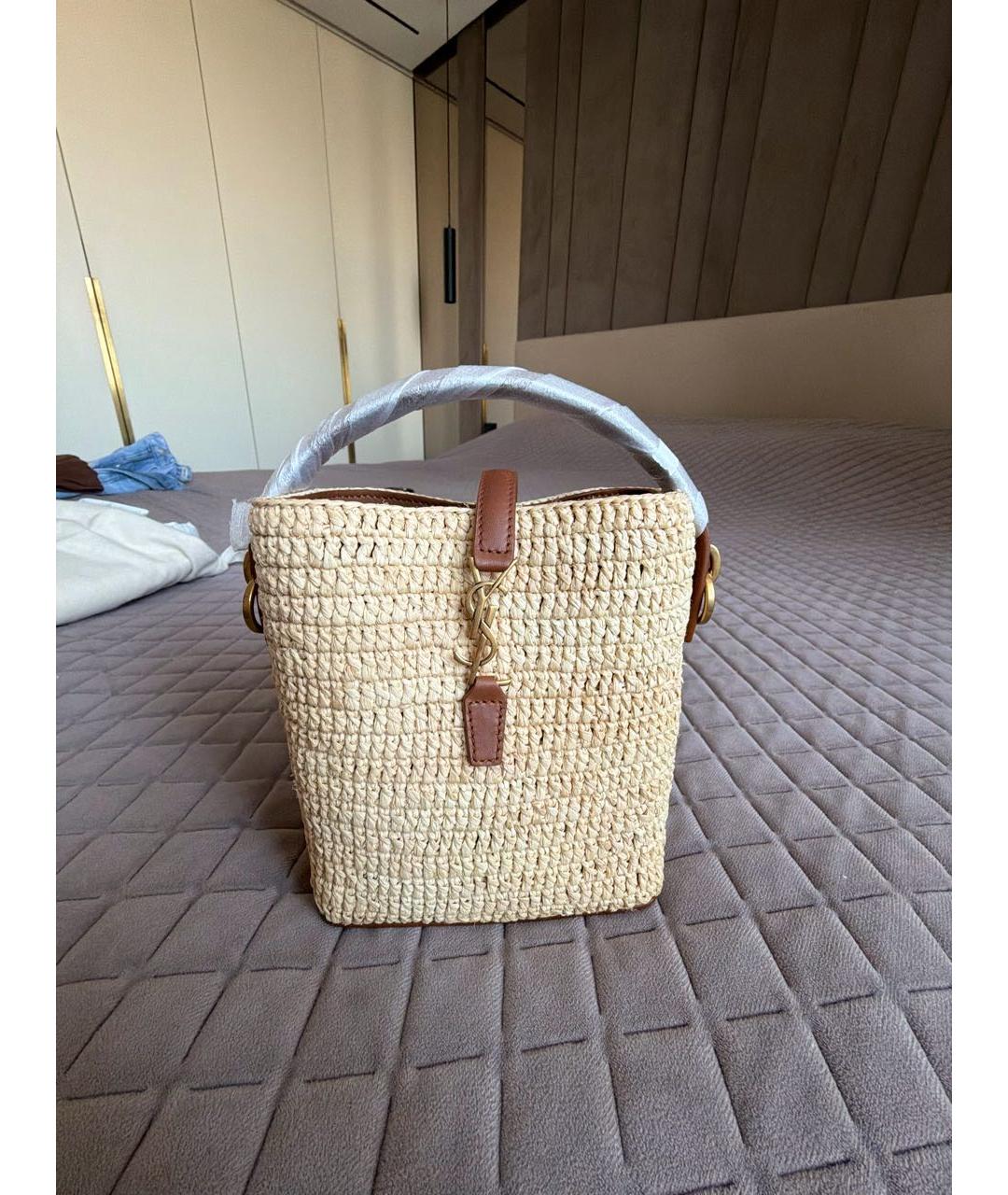 SAINT LAURENT Бежевая пелетеная сумка с короткими ручками, фото 8