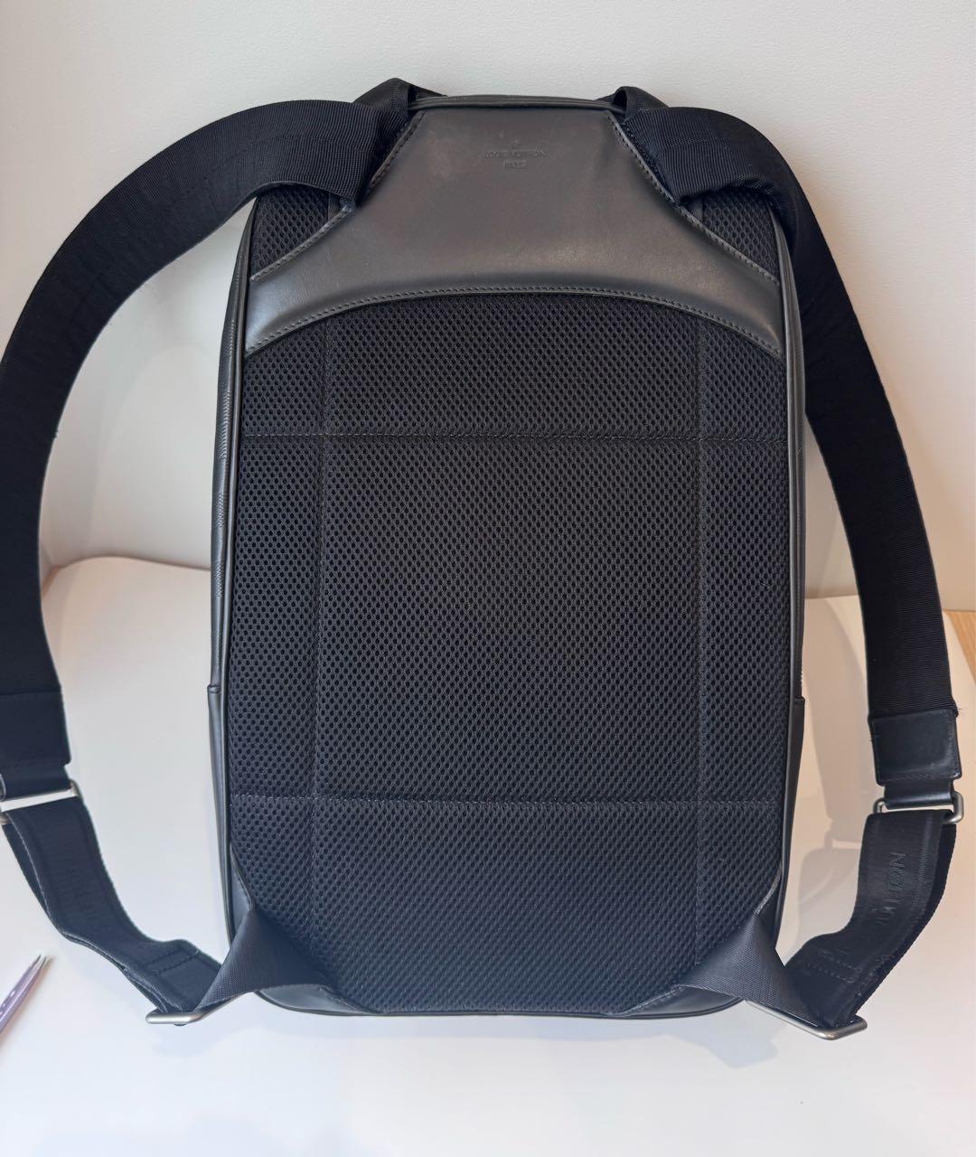 LOUIS VUITTON Черный кожаный рюкзак, фото 8