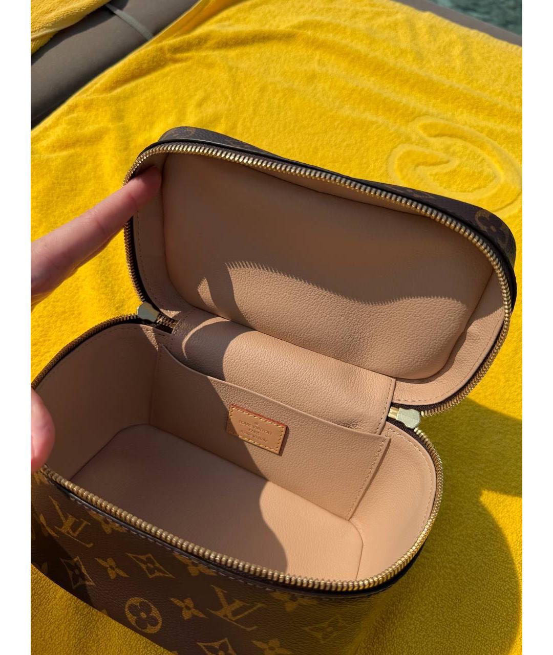 LOUIS VUITTON Коричневая косметичка, фото 4