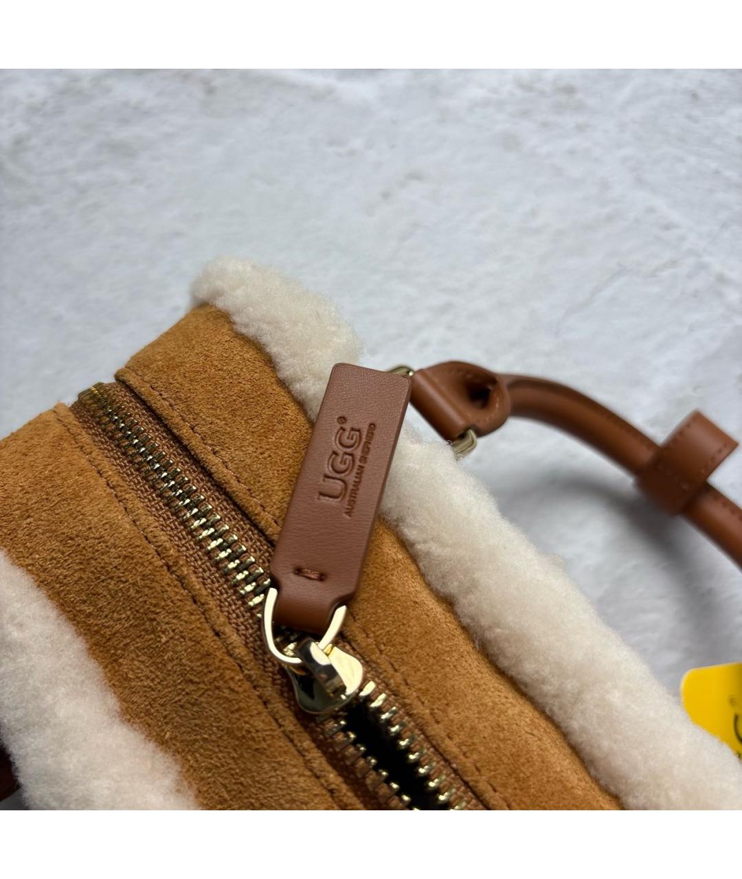 UGG AUSTRALIA Замшевая сумка с короткими ручками, фото 8