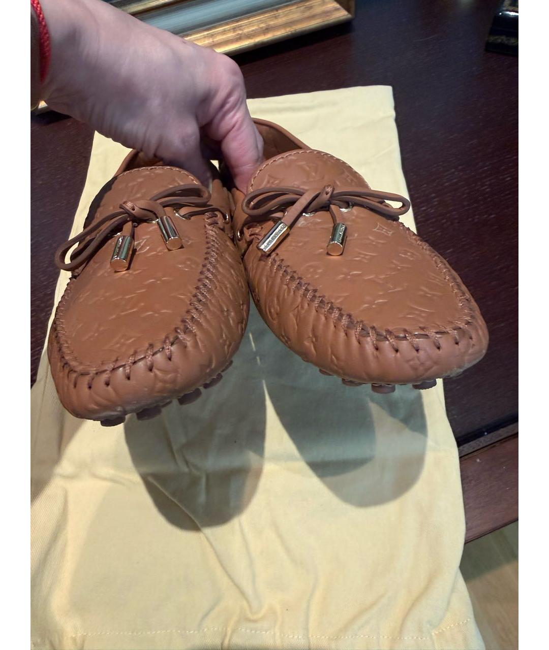 LOUIS VUITTON Коричневые кожаные мокасины, фото 3
