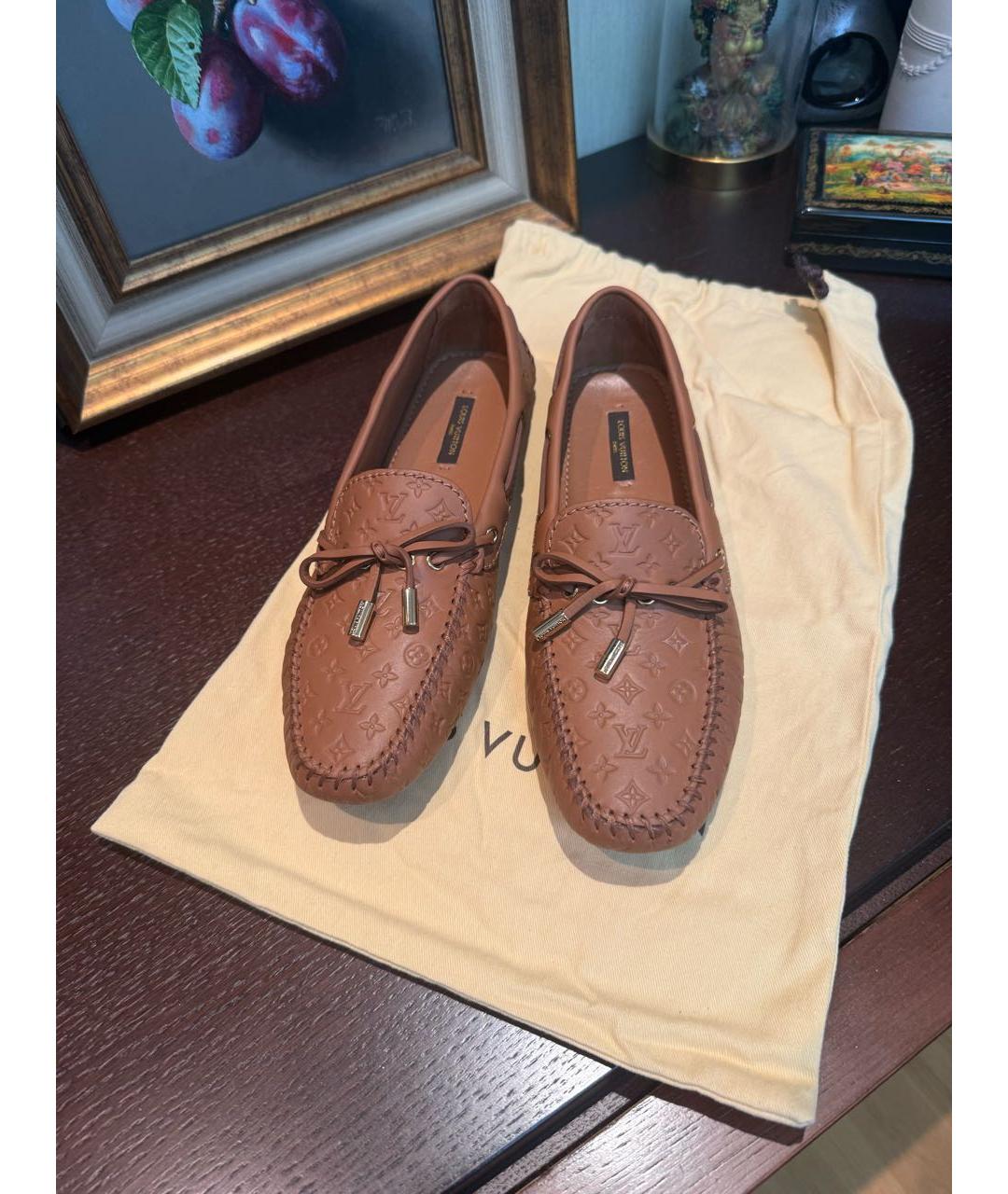 LOUIS VUITTON Коричневые кожаные мокасины, фото 5