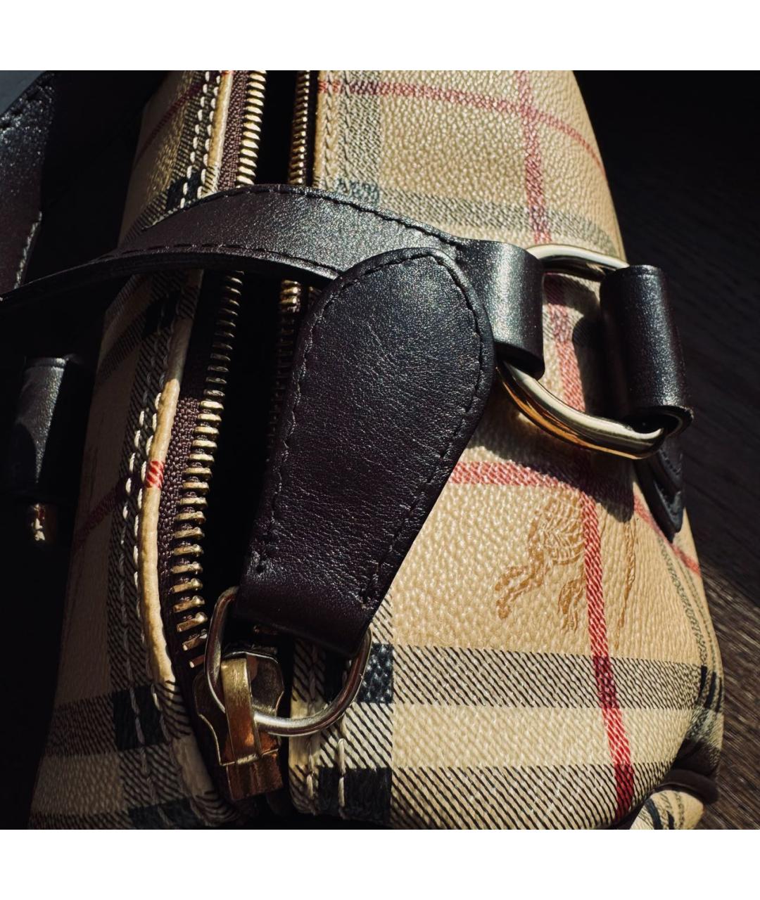 BURBERRY Коричневая кожаная сумка с короткими ручками, фото 3