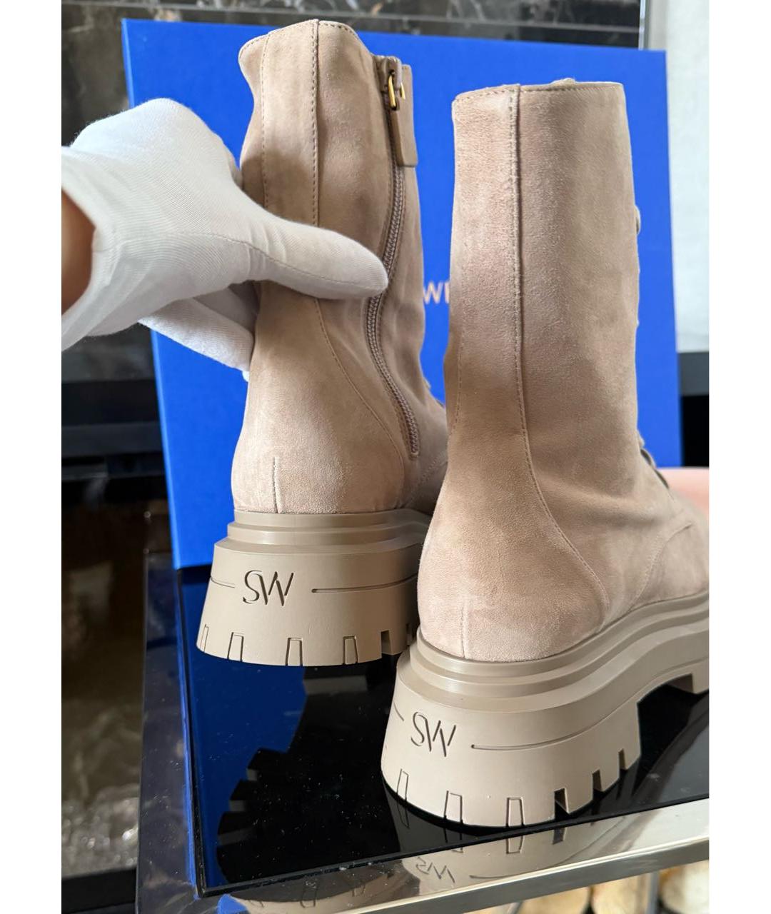 STUART WEITZMAN Бежевые замшевые ботинки, фото 8