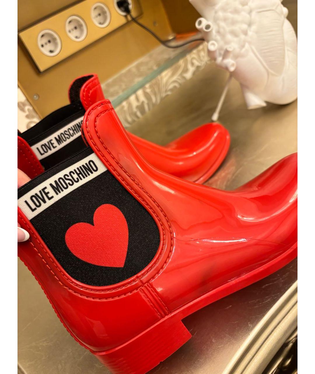 LOVE MOSCHINO Красные резиновые полусапоги, фото 6