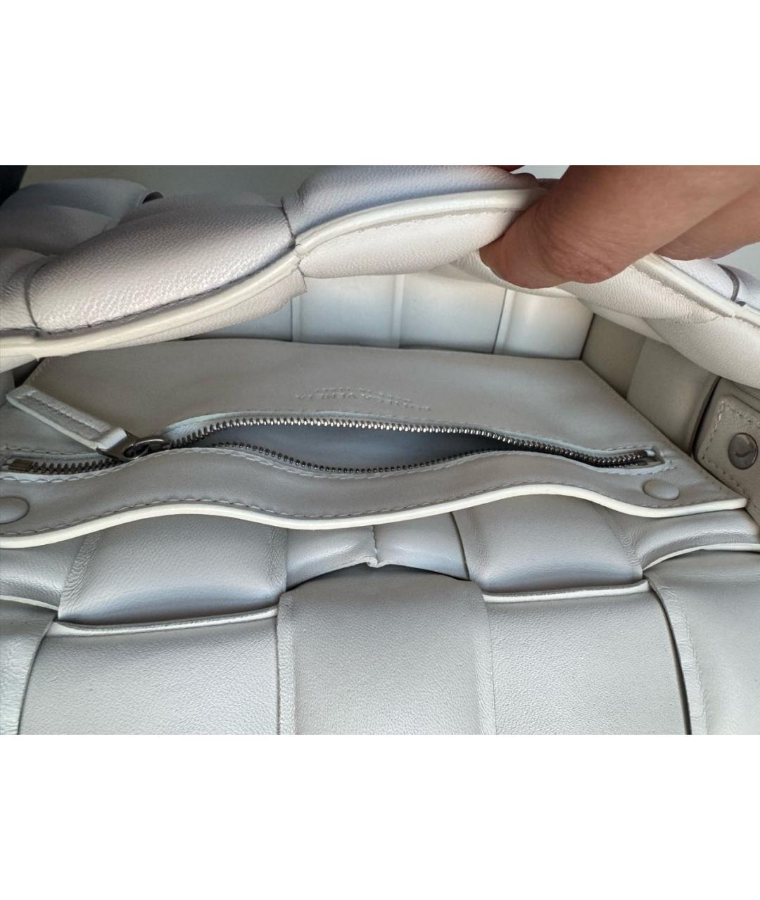 BOTTEGA VENETA Белая кожаная сумка через плечо, фото 4