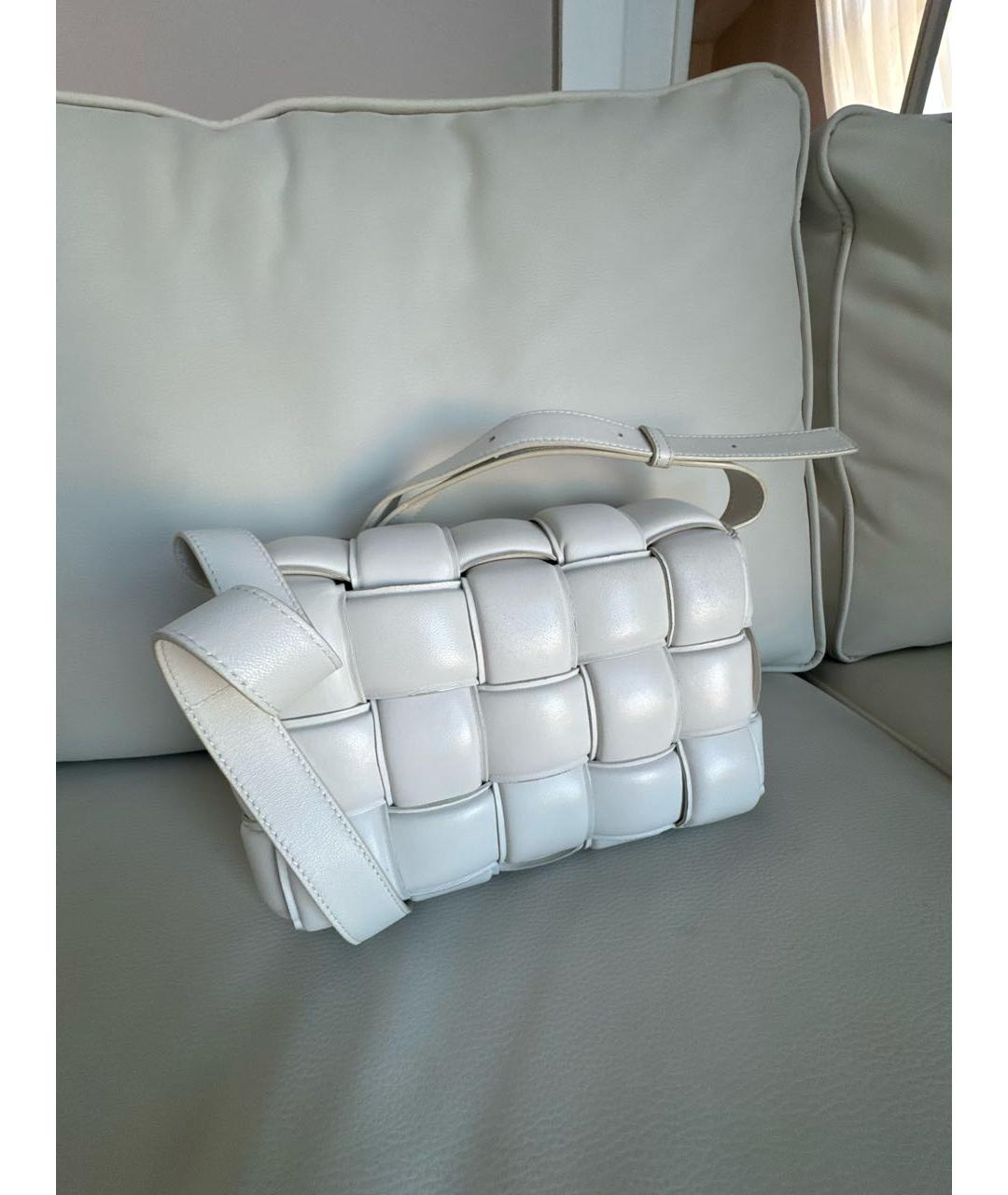 BOTTEGA VENETA Белая кожаная сумка через плечо, фото 3