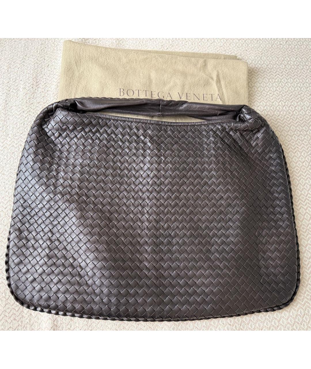 BOTTEGA VENETA Коричневая кожаная сумка с короткими ручками, фото 9