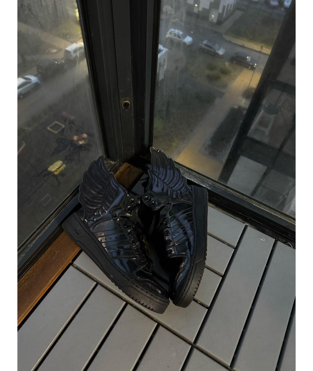 ADIDAS Черные высокие кроссовки / кеды из лакированной кожи, фото 3