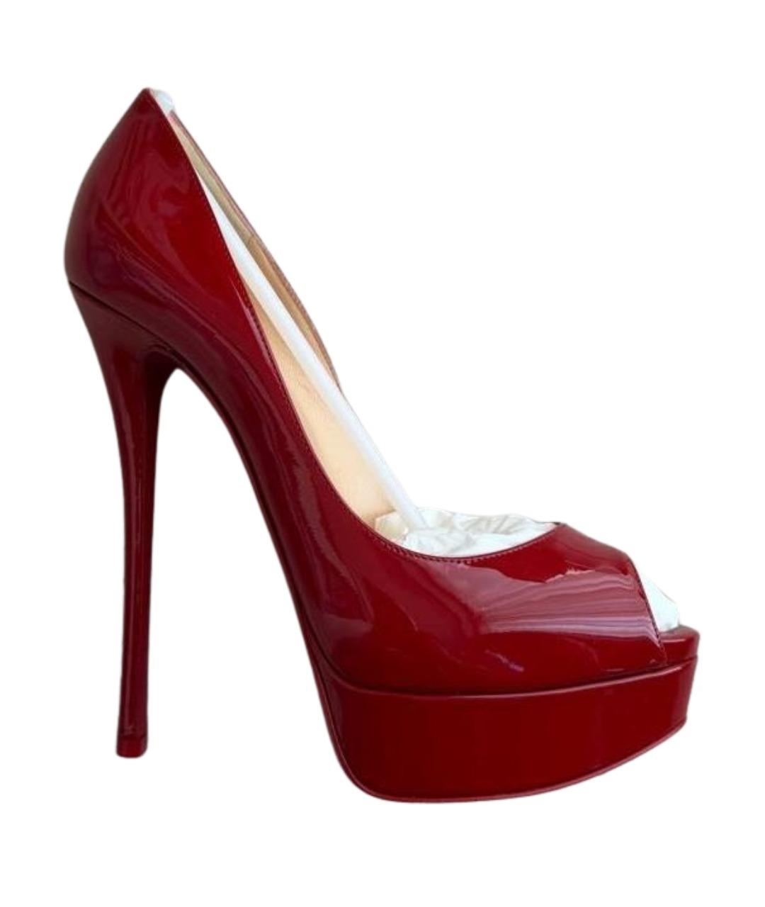 CHRISTIAN LOUBOUTIN Красные туфли из лакированной кожи, фото 1