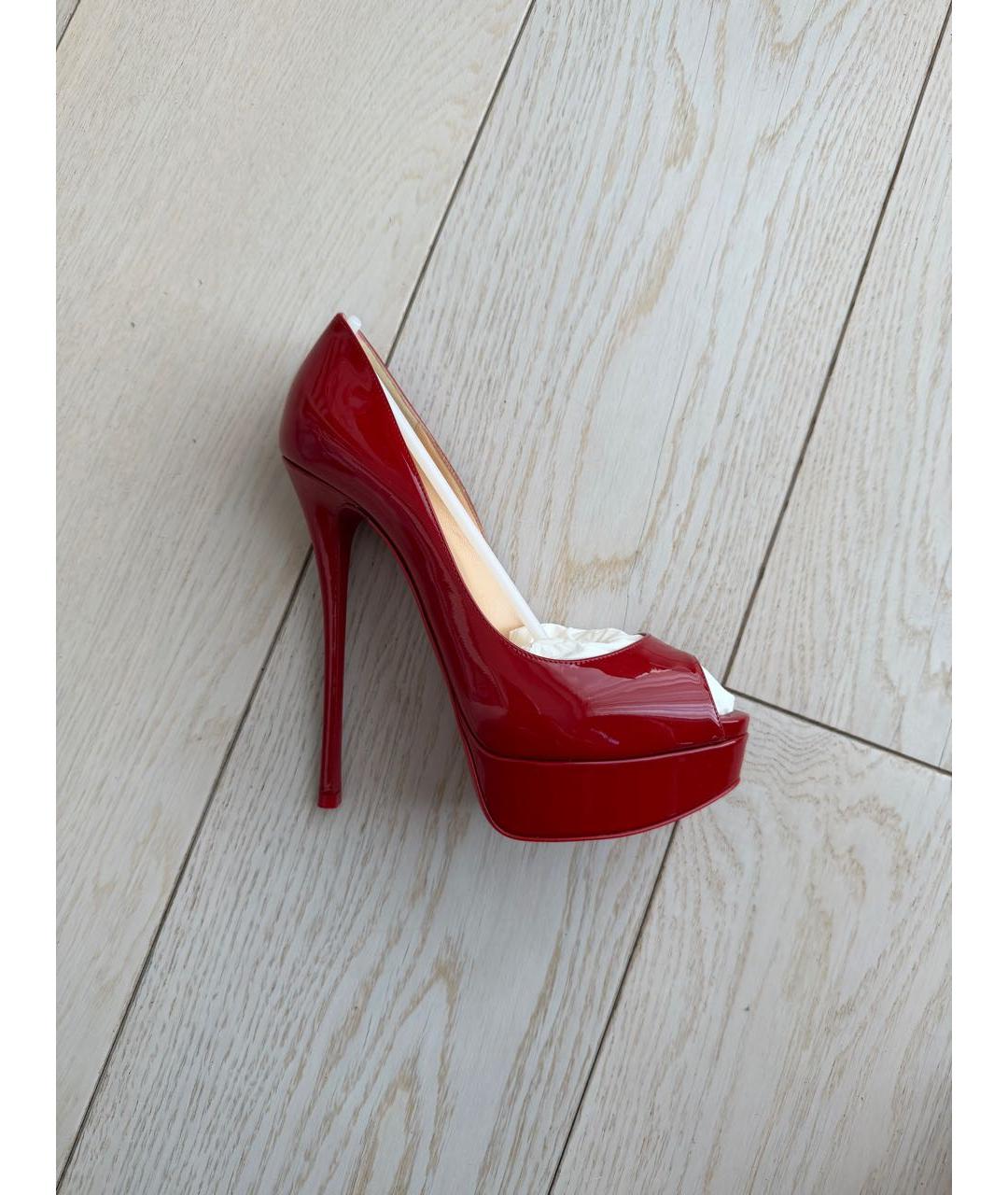 CHRISTIAN LOUBOUTIN Красные туфли из лакированной кожи, фото 9