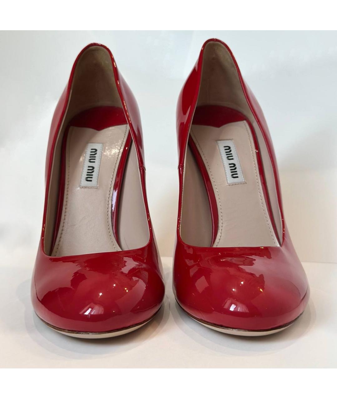 MIU MIU Красные туфли из лакированной кожи, фото 2