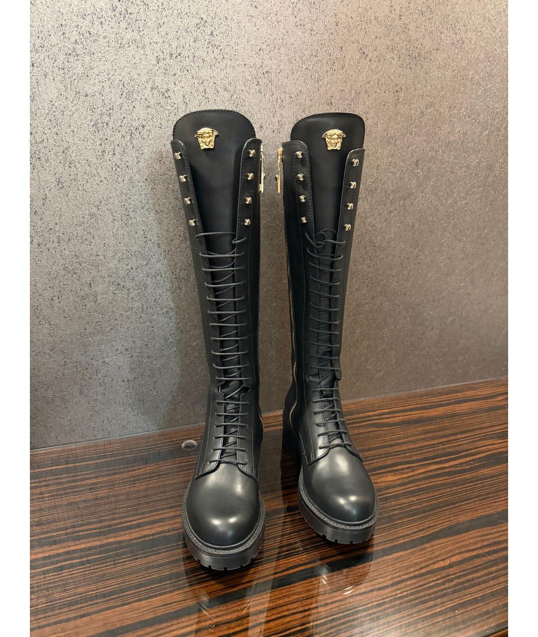 VERSACE Черные кожаные сапоги, фото 7