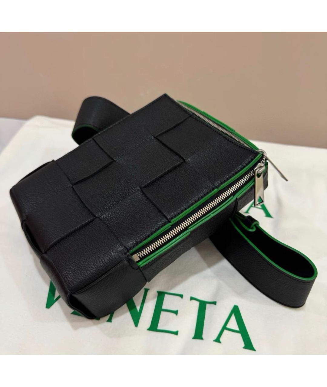 BOTTEGA VENETA Черная кожаная барсетка, фото 3