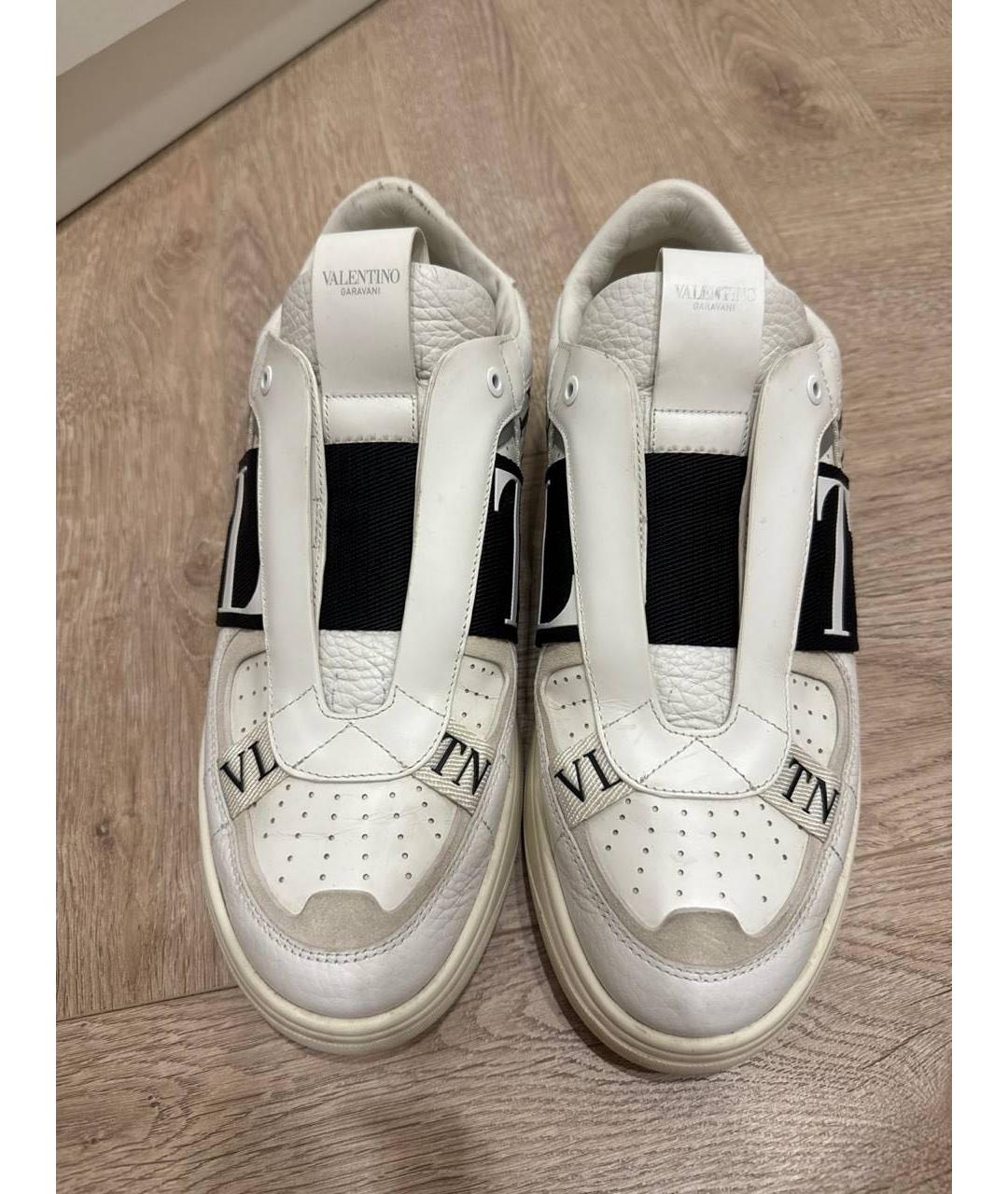 VALENTINO Белые замшевые низкие кроссовки / кеды, фото 2