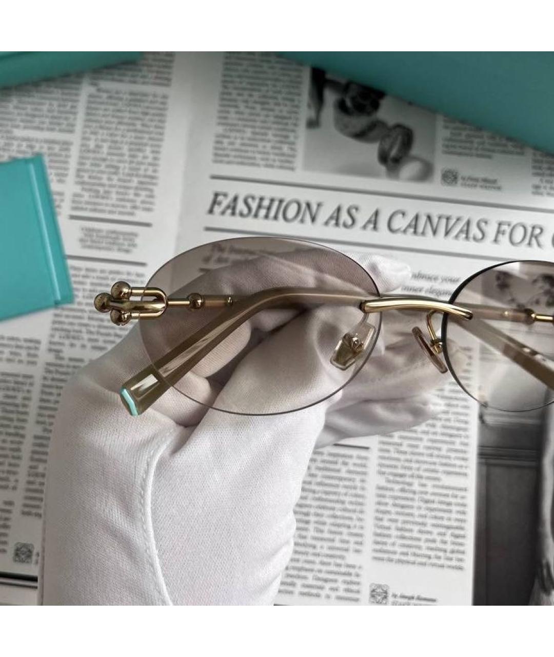 TIFFANY&CO Бежевые пластиковые солнцезащитные очки, фото 4