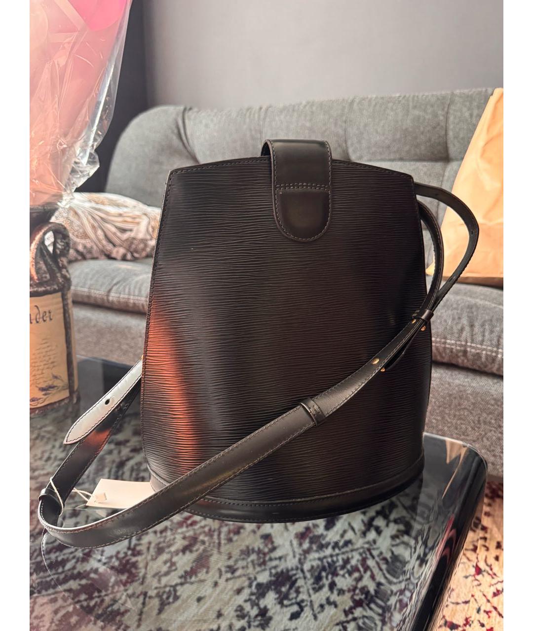 LOUIS VUITTON Черная кожаная сумка через плечо, фото 3