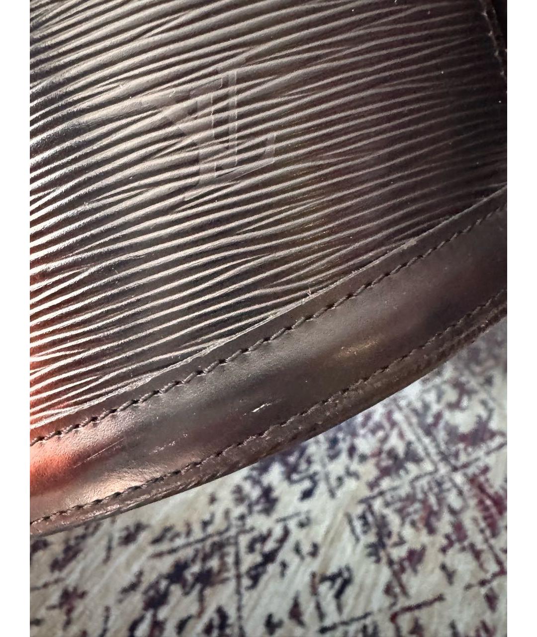 LOUIS VUITTON Черная кожаная сумка через плечо, фото 5