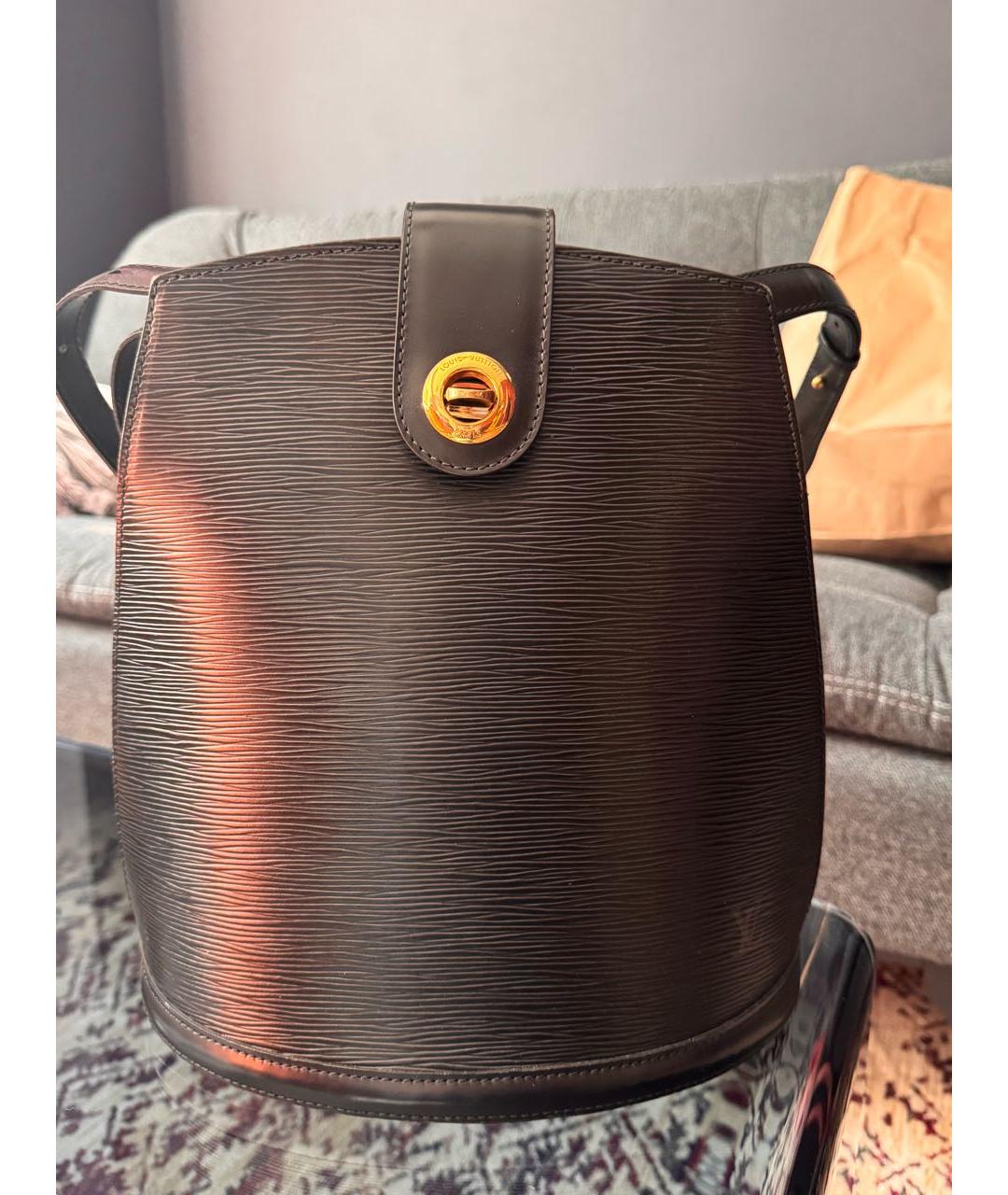 LOUIS VUITTON Черная кожаная сумка через плечо, фото 6