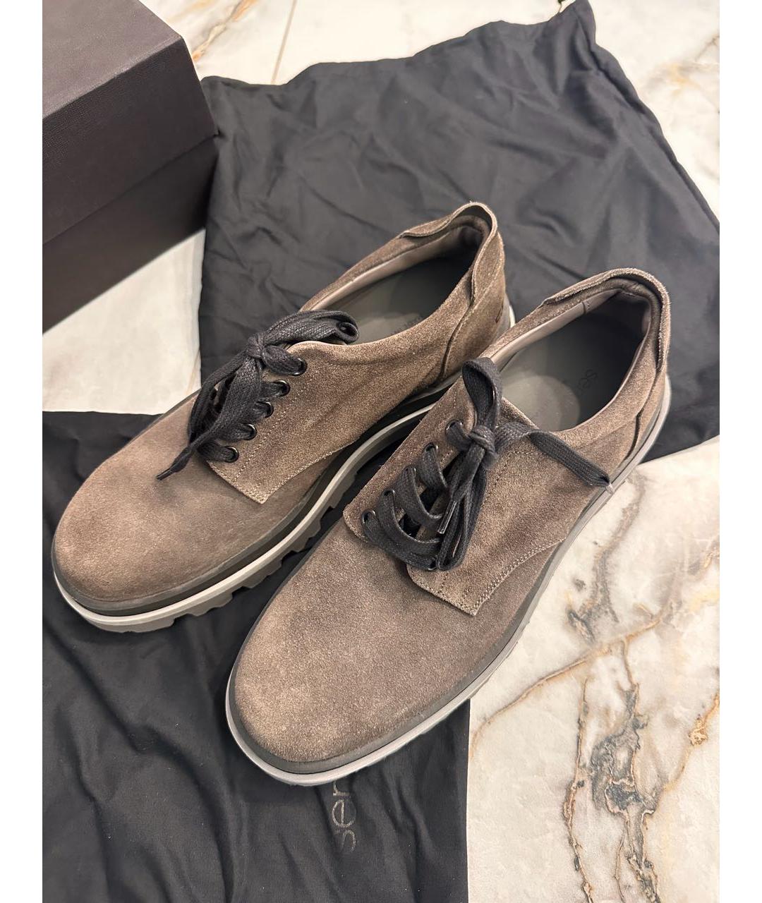 SERGIO ROSSI Серые замшевые низкие ботинки, фото 2