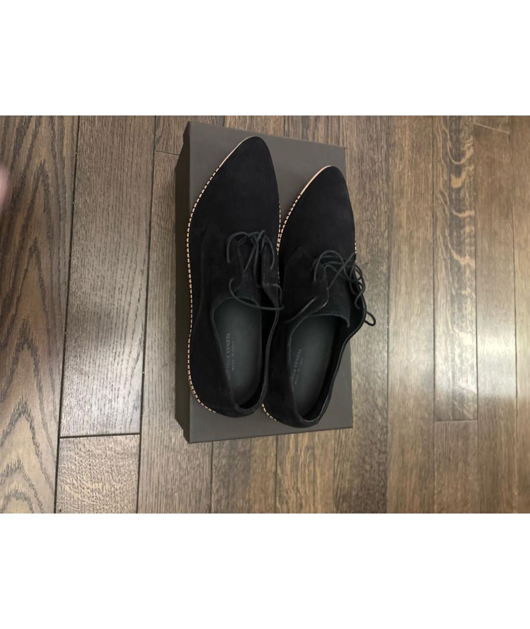 BOTTEGA VENETA Черные замшевые туфли, фото 2