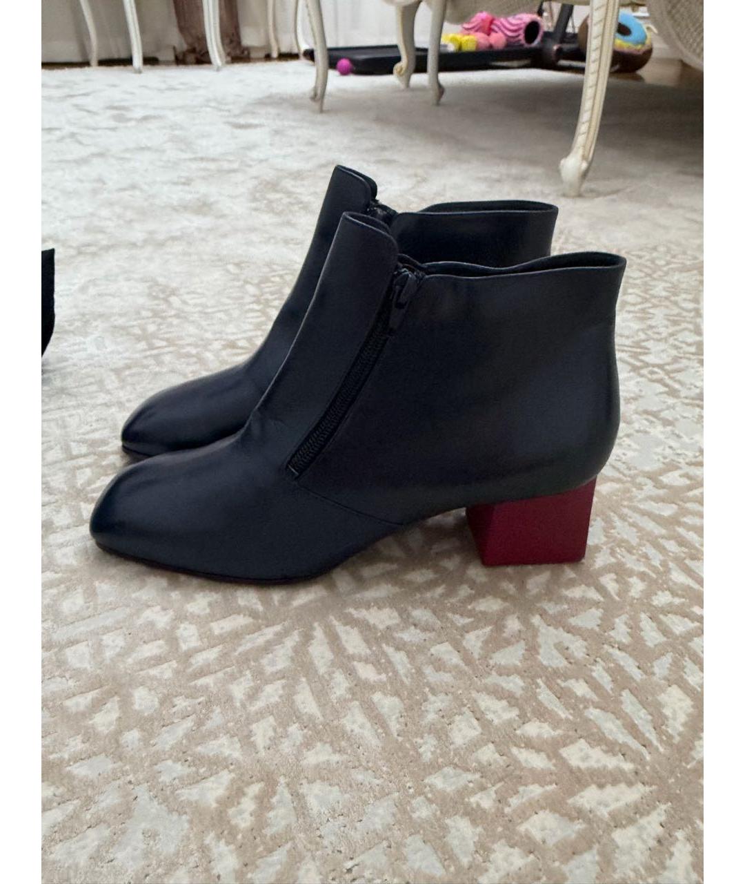 CELINE Темно-синие кожаные ботильоны, фото 4