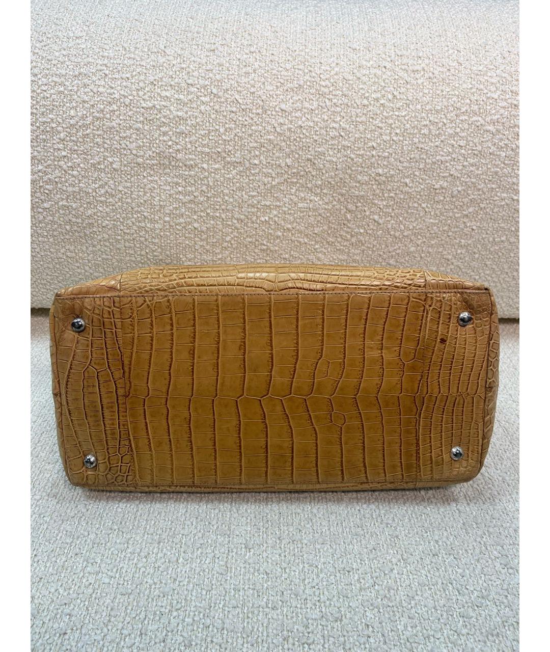 BOTTEGA VENETA Бежевая кожаная сумка с короткими ручками, фото 6