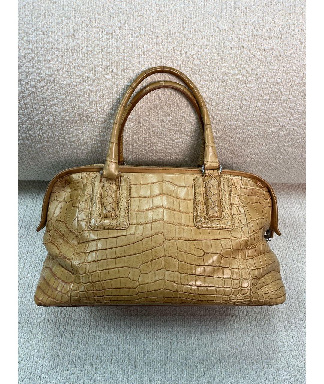 BOTTEGA VENETA Бежевая кожаная сумка с короткими ручками, фото 9