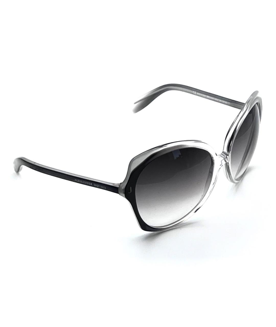 ALEXANDER MCQUEEN Серые пластиковые солнцезащитные очки, фото 2