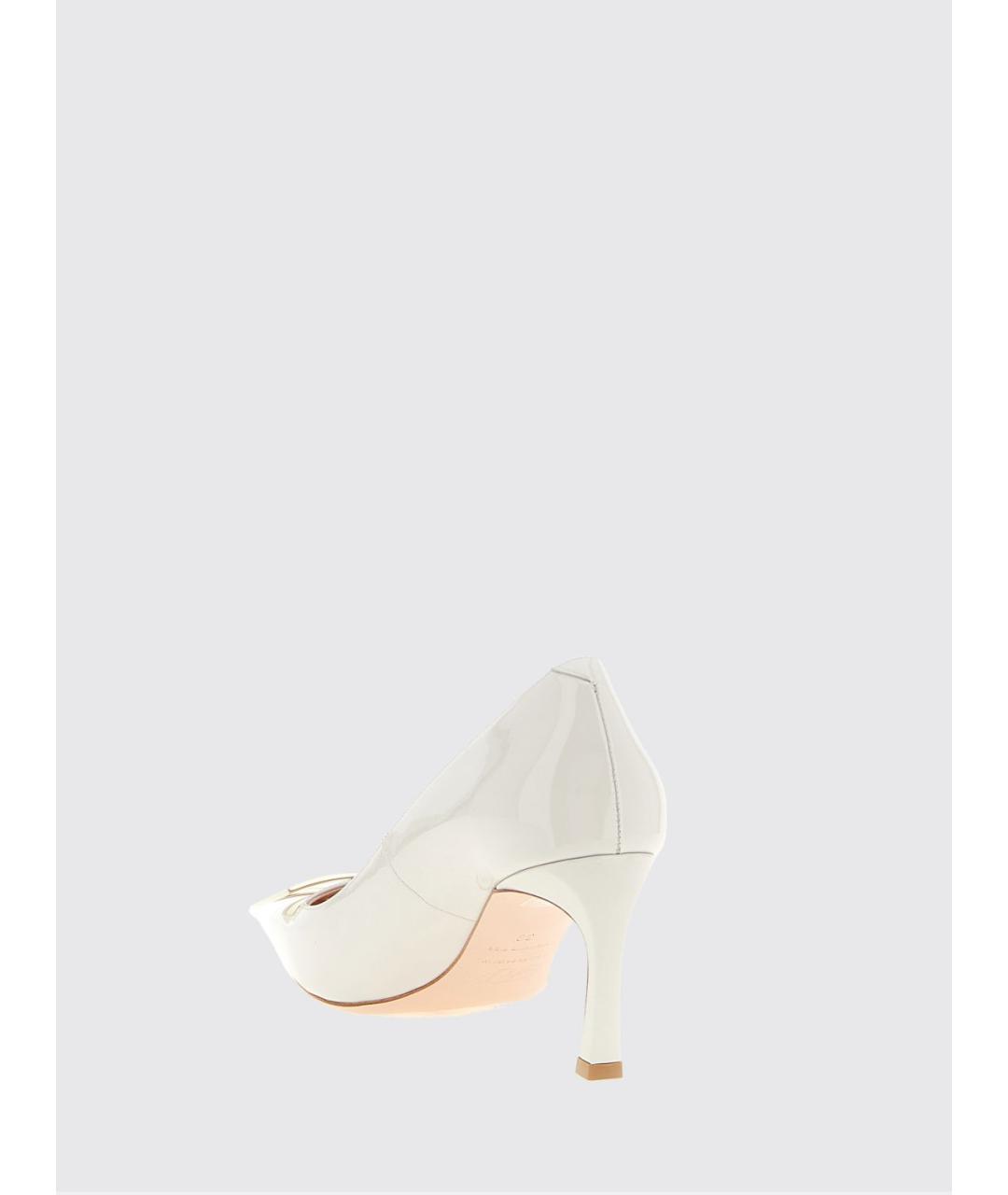 ROGER VIVIER Белые туфли из лакированной кожи, фото 3