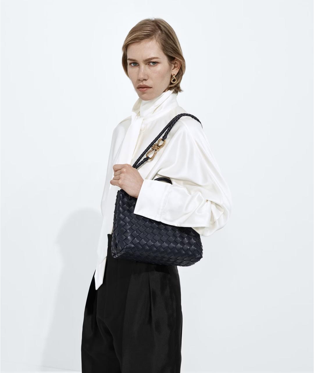 BOTTEGA VENETA Темно-синяя кожаная сумка тоут, фото 2