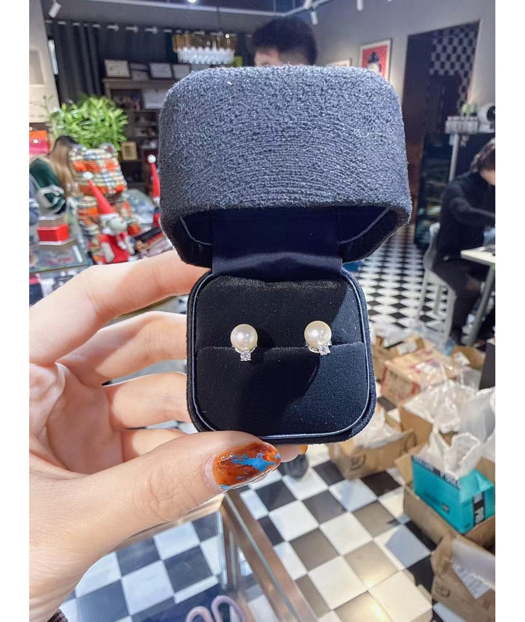 TIFFANY&CO Белые серьги, фото 5