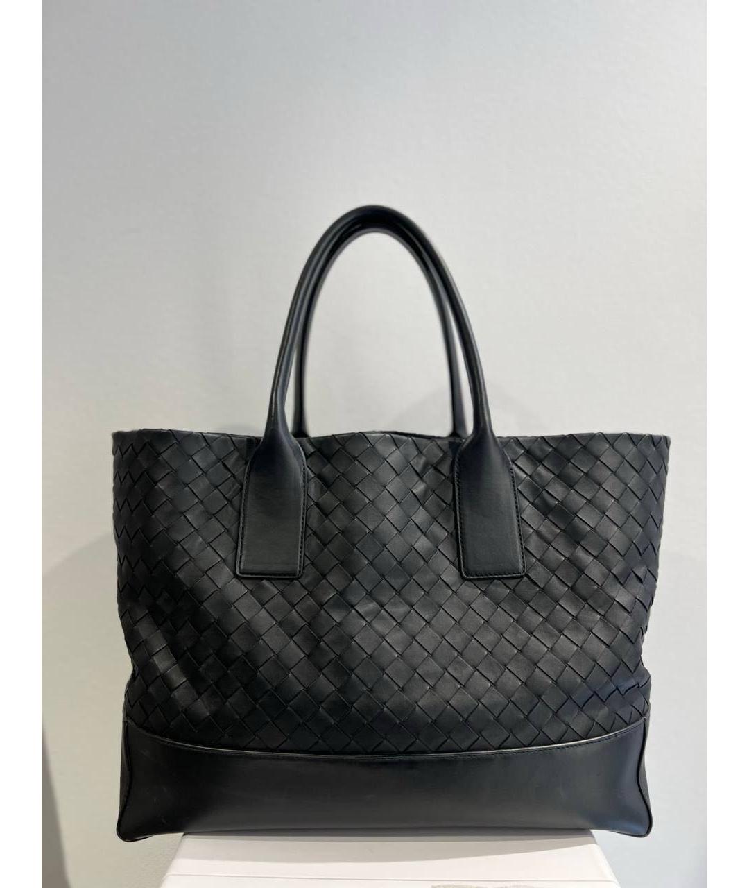 BOTTEGA VENETA Черная кожаная сумка тоут, фото 9