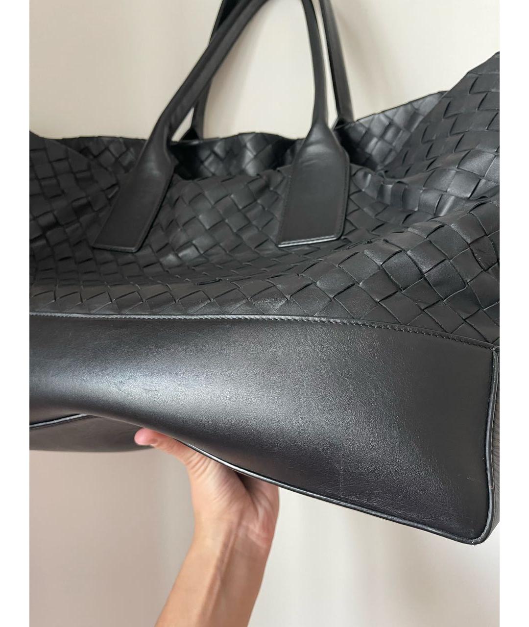 BOTTEGA VENETA Черная кожаная сумка тоут, фото 6