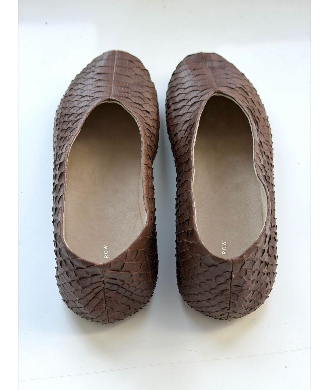 THE ROW Коричневые лоферы из экзотической кожи, фото 4