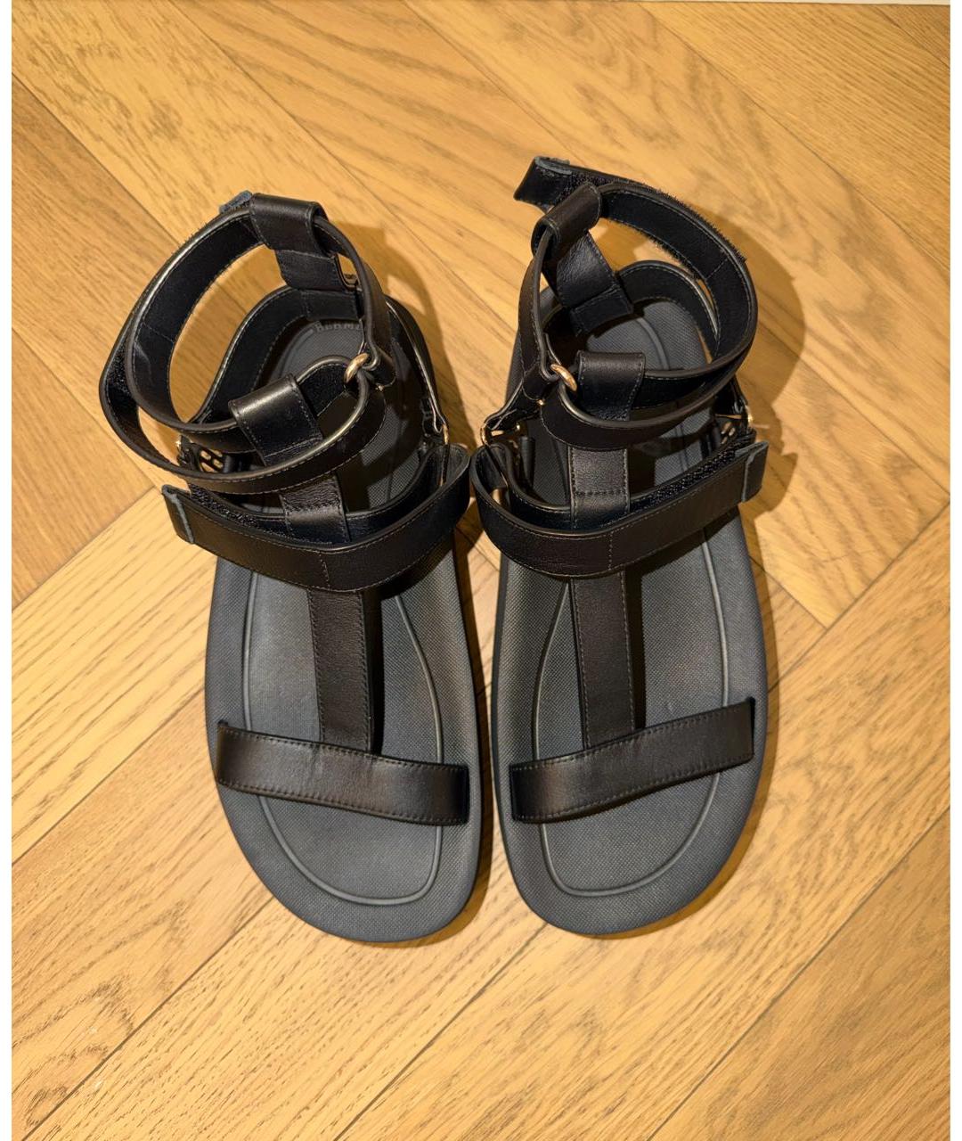 HERMES Черные кожаные сандалии, фото 3