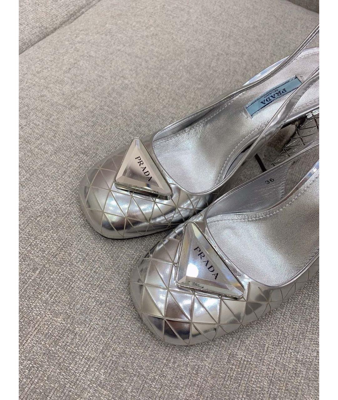 PRADA Серебряные туфли из лакированной кожи, фото 3