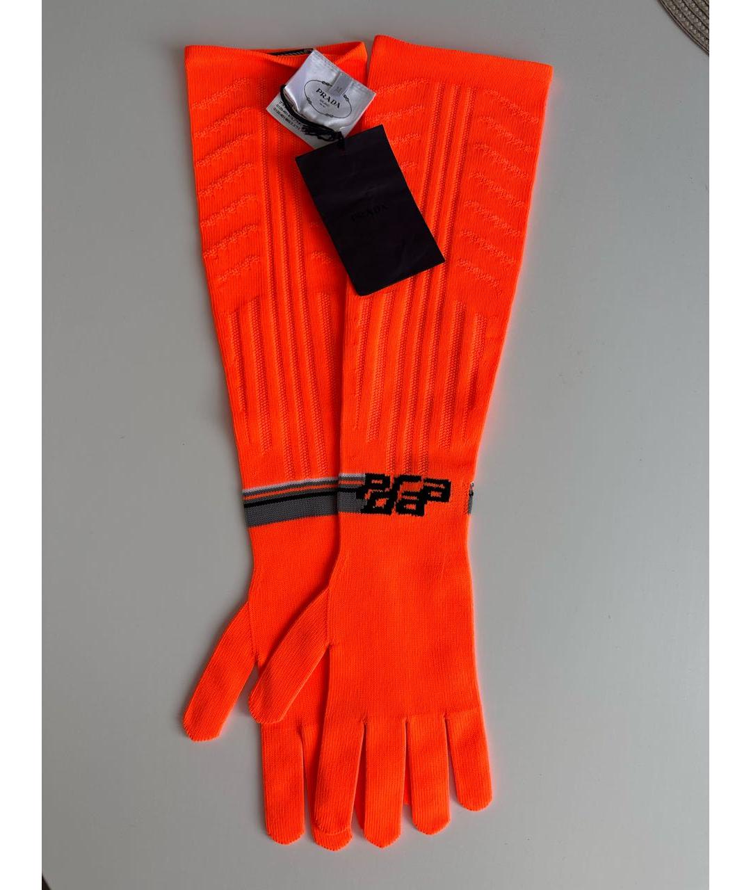 PRADA Коралловые синтетические перчатки, фото 5