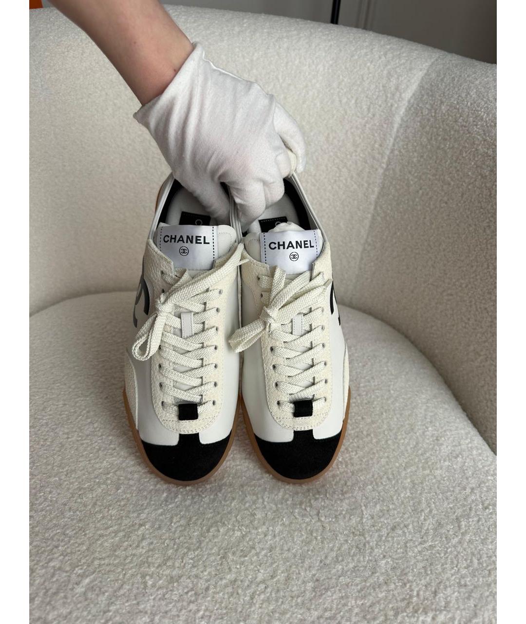 CHANEL Белые кожаные кеды, фото 4