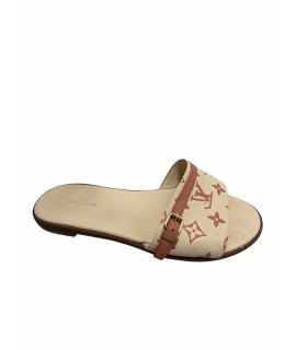 LOUIS VUITTON Шлепанцы
