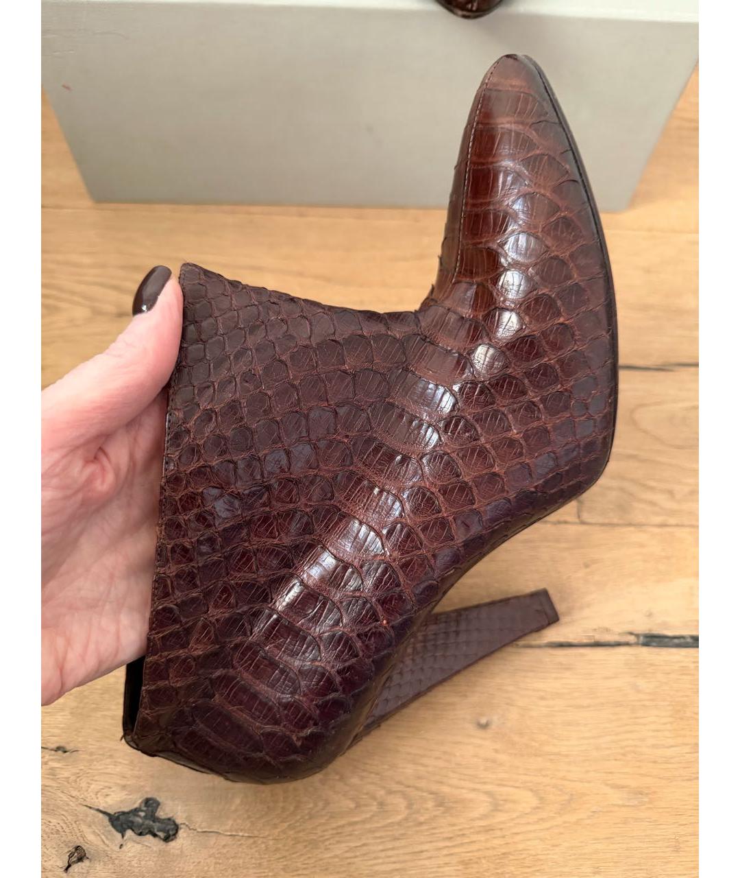BALENCIAGA Коричневые ботильоны из экзотической кожи, фото 6